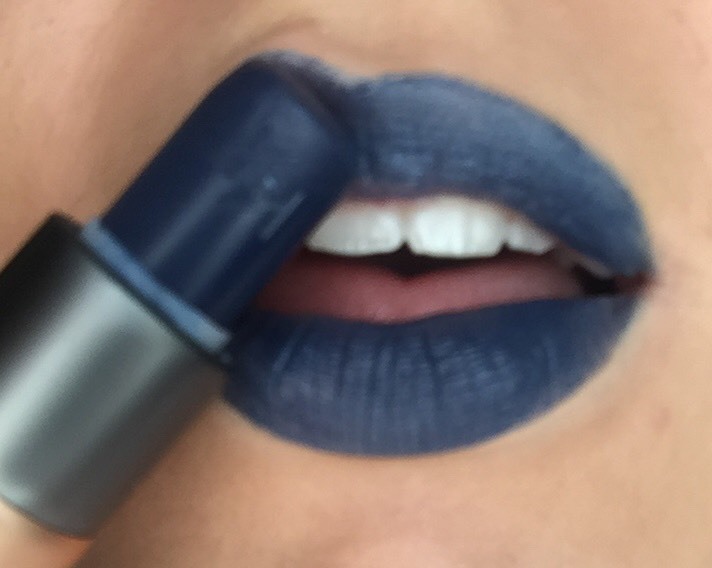 Social Velvet passion matte lipstick 