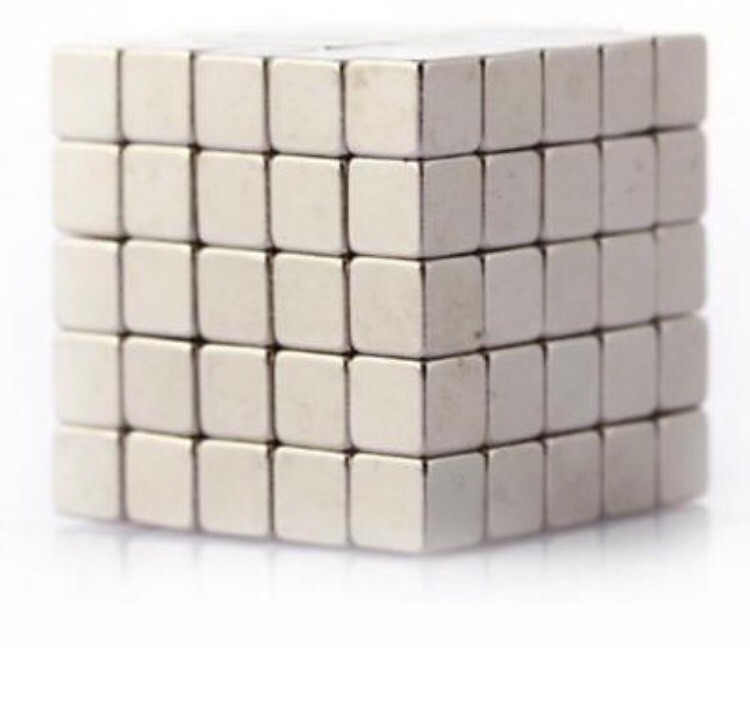 Magnetic cubes