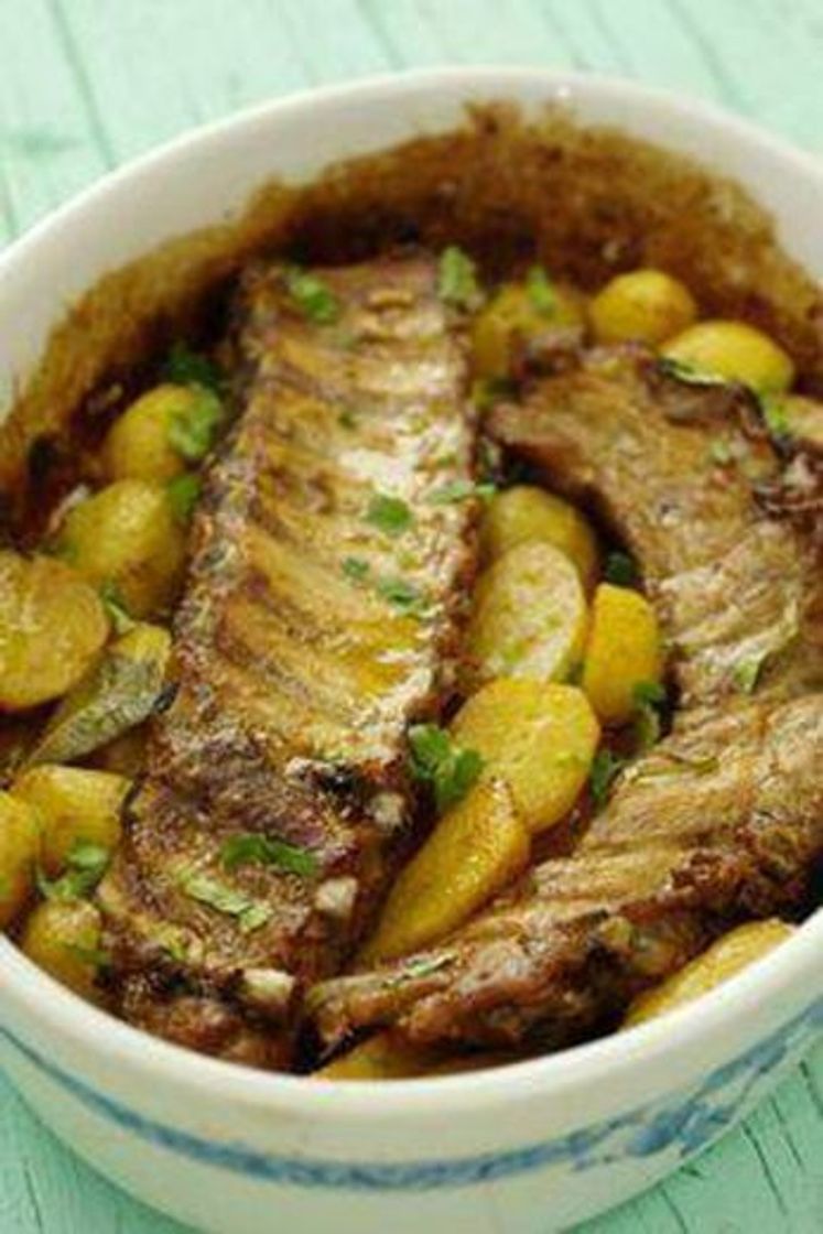 Social Entrecosto no forno com batatas