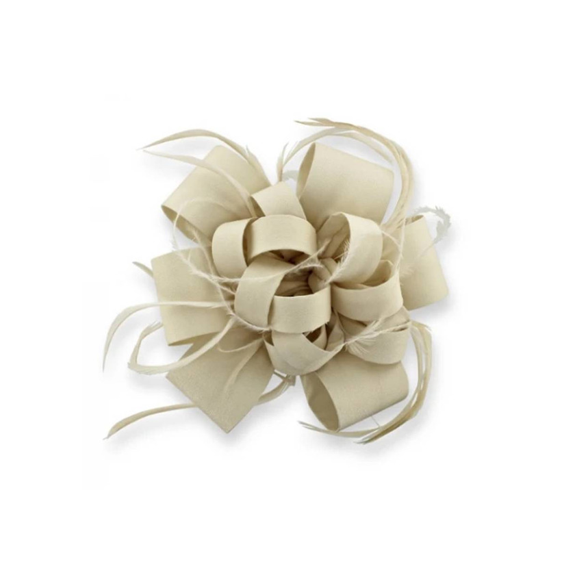 Product STATEMENT CREAM FASCINATOR