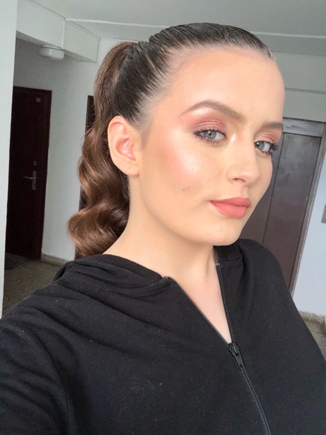 Place Makeup Studio Sim Saltirova