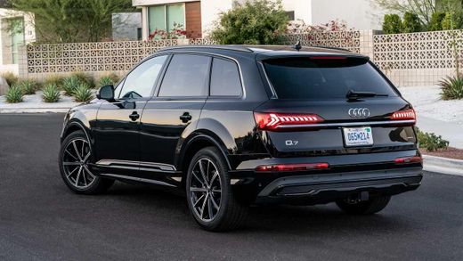 2020 Audi Q7 | Luxury SUV | Audi USA