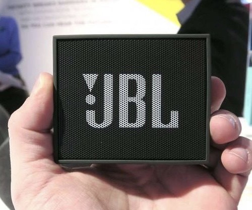 Social JBL Go