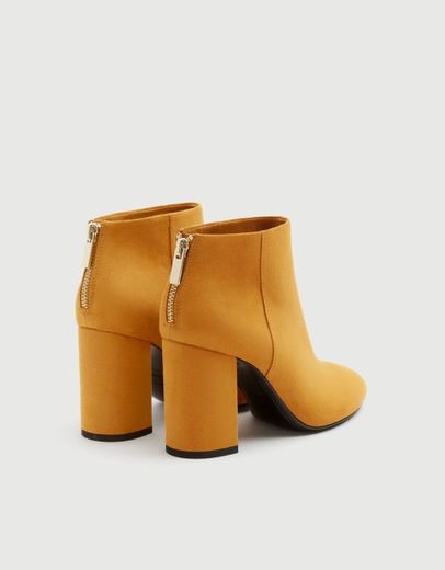 Pull&Bear faux suede mid heel boots in tan