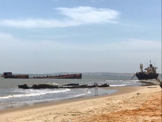 Place Luanda, Angola