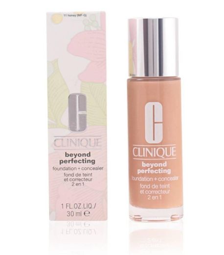 Clinique
BEYOND PERFECTING foundation + concealer