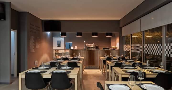 Restaurantes Curva 24