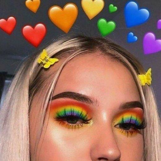 Maquiagem arco-íris 