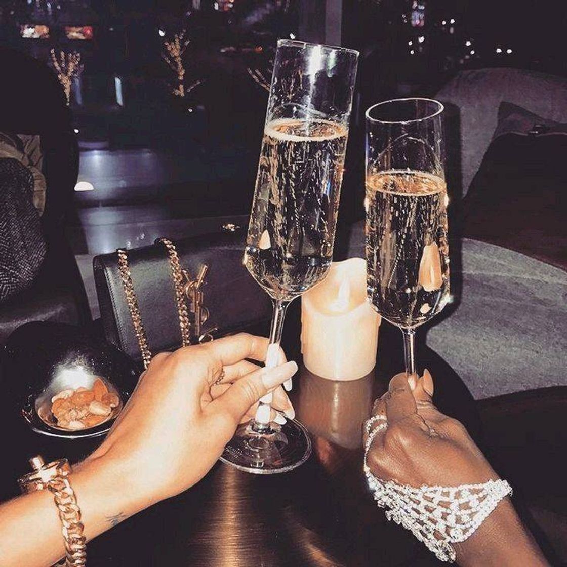 Social Drinks 💎🍸