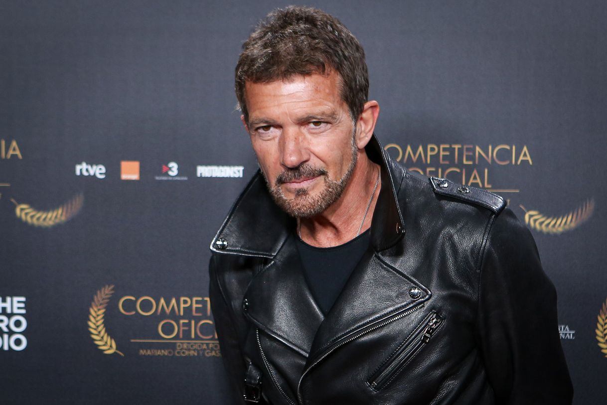 Fashion Antonio Banderas - Wikipedia, la enciclopedia libre