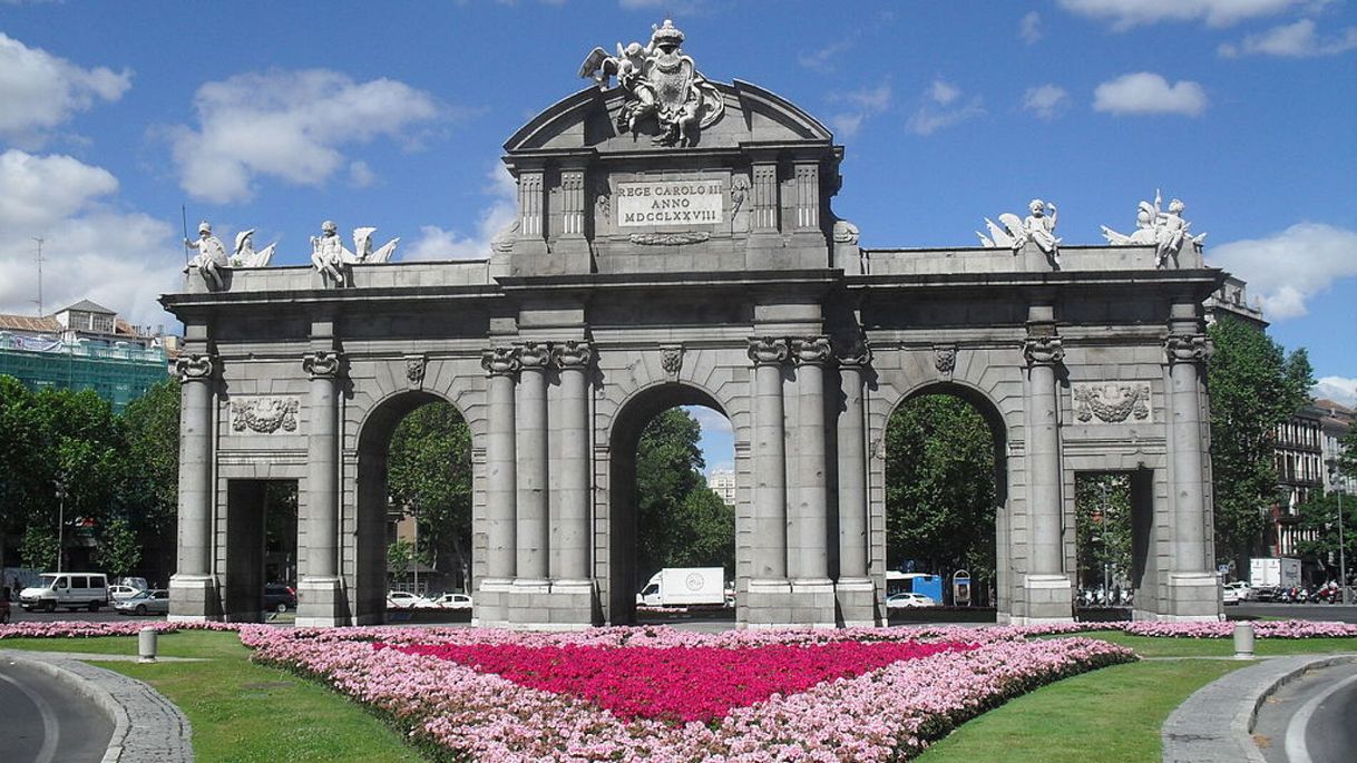 Place Puerta de Alcalá