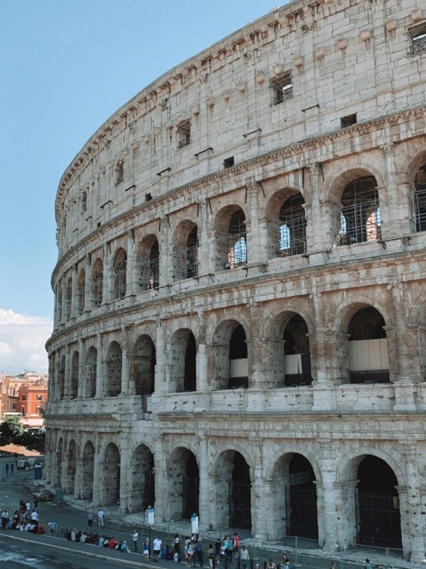 Place Colosseo