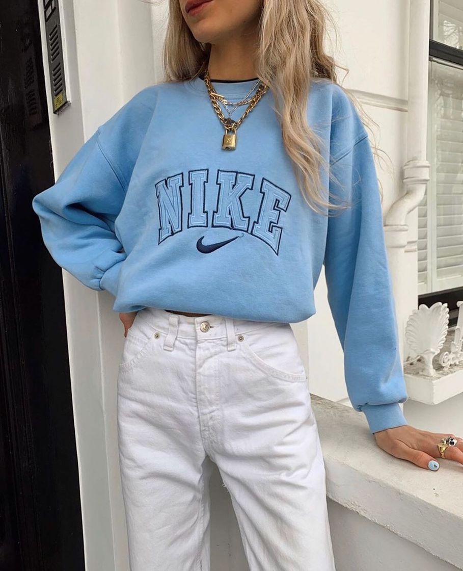 Fashion Idée de tenue Streetwear Nike Sweat Outfit in 2020 - Pinterest