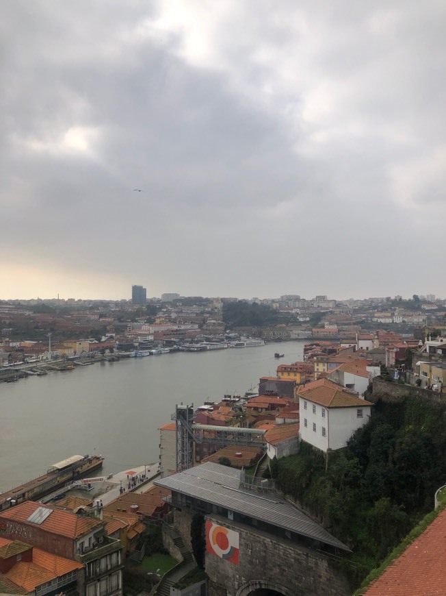 Lugar Oporto