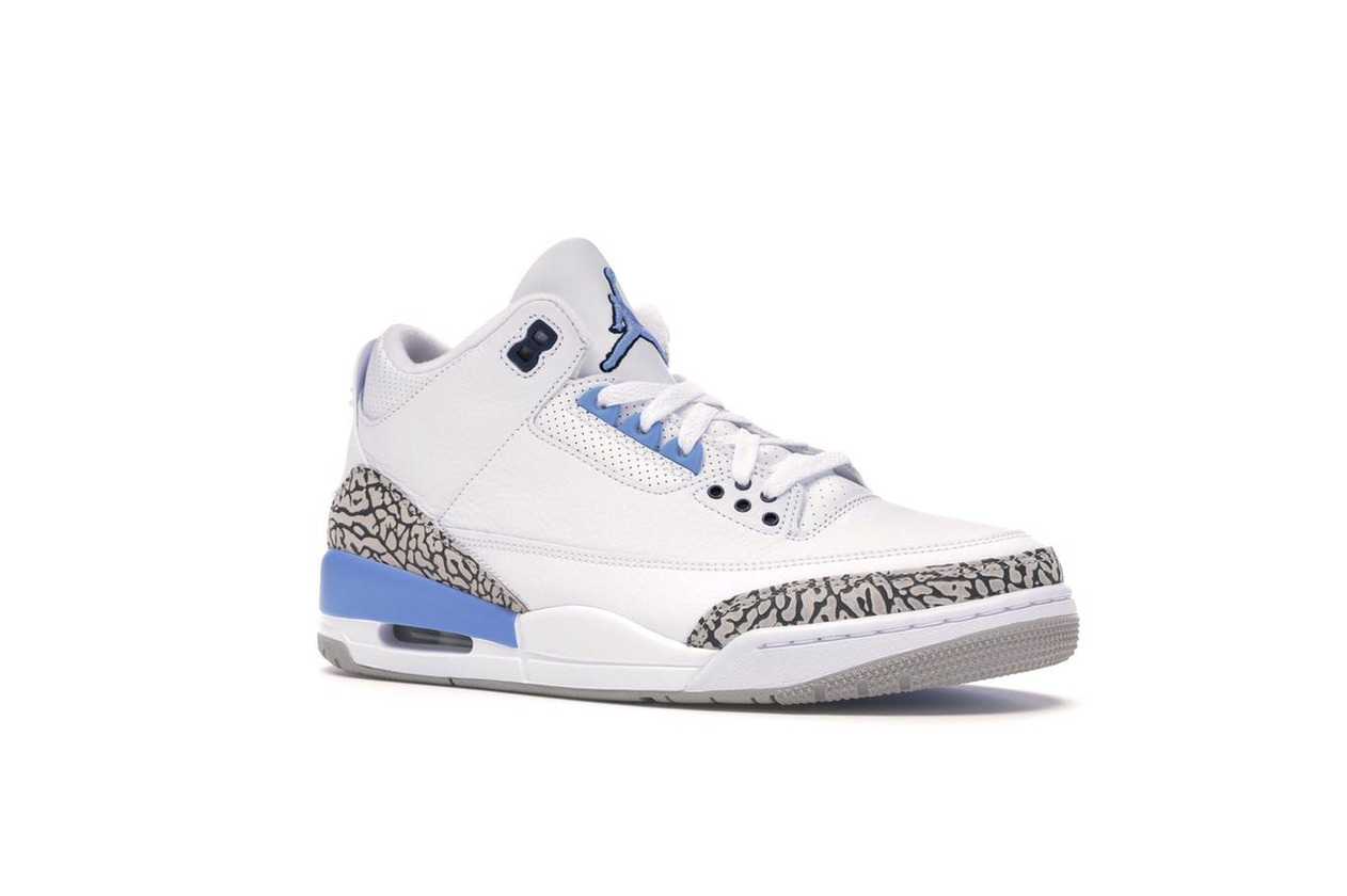 Social Jordan 3 Retro UNC