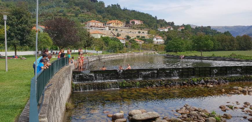 Lugar Praia Fluvial de Cerva