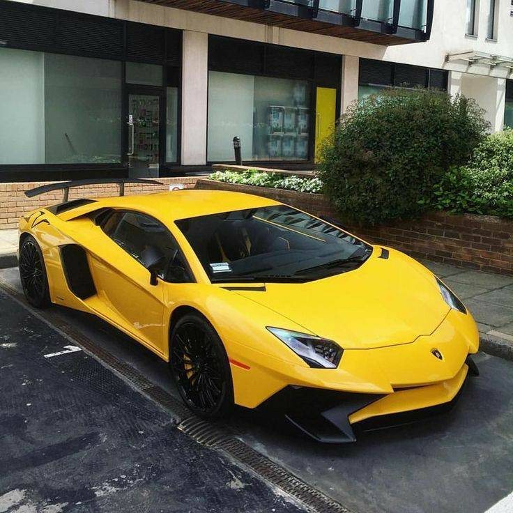 Moda Lamborghini Aventador SV