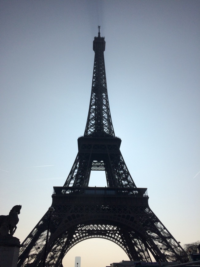 Place Torre Eiffel