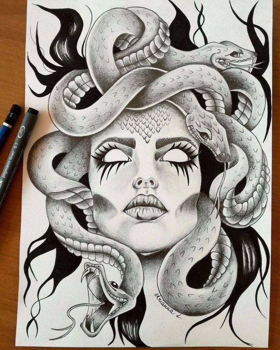 Moda Tattoo medusa 🐍❤️