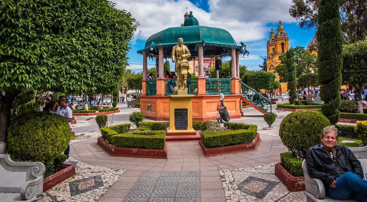 Lugar Cadereyta de Montes