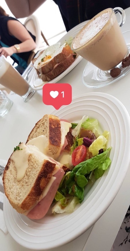 Restaurantes Petit Délice