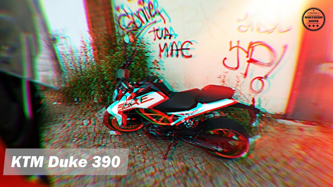 Fashion First Ride on a KTM Duke 390 with an SC Project Exhaust