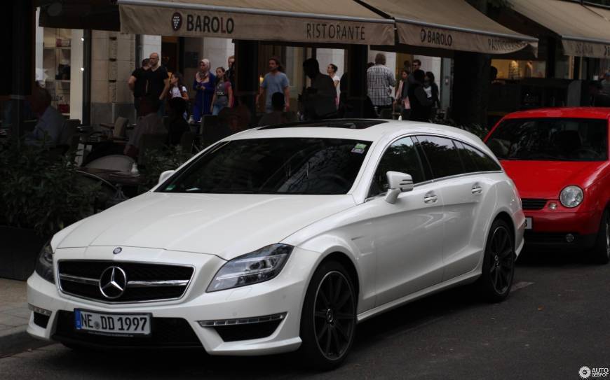 Moda Mercedes Cls 63 AMG