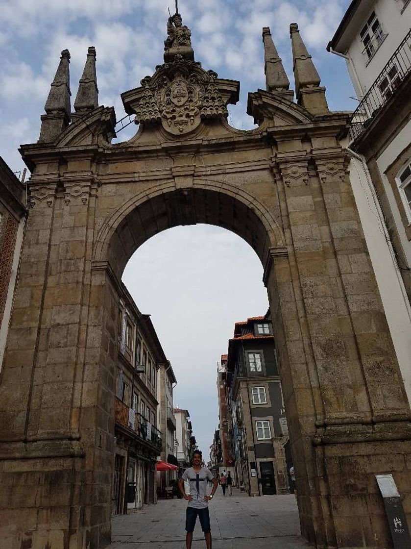 Place Arco da Porta Nova