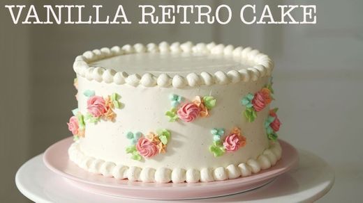 Retro style Vanilla Cake with German buttercream 