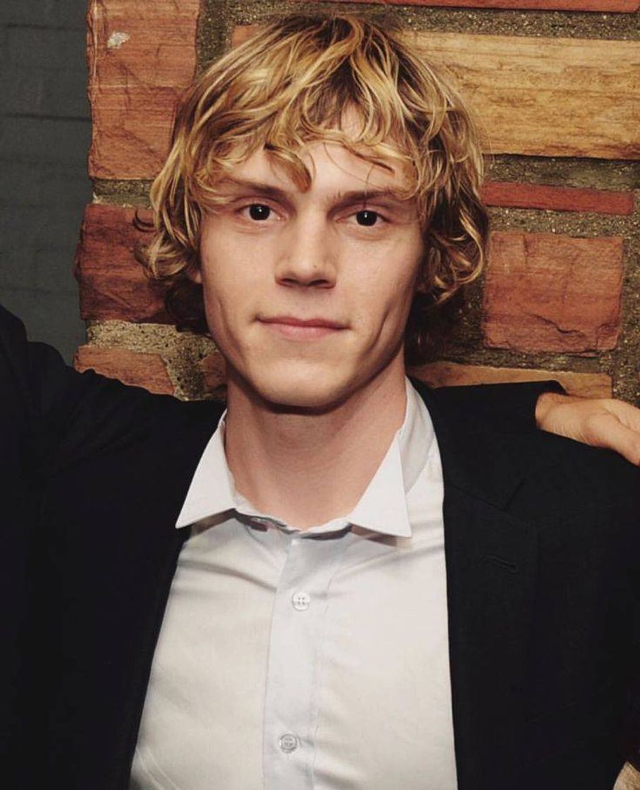 Fashion Evan Peters 