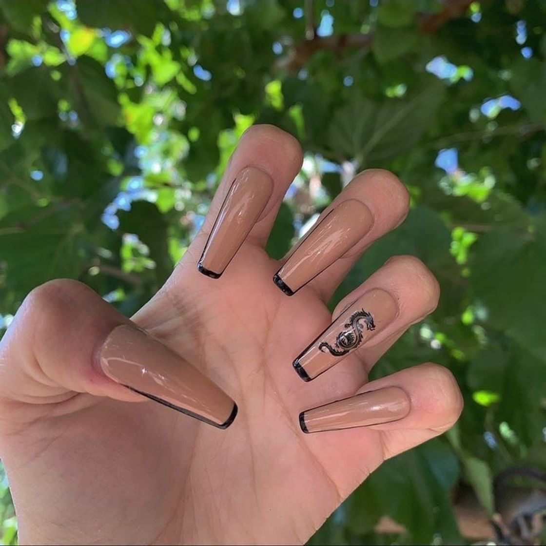 Fashion nails