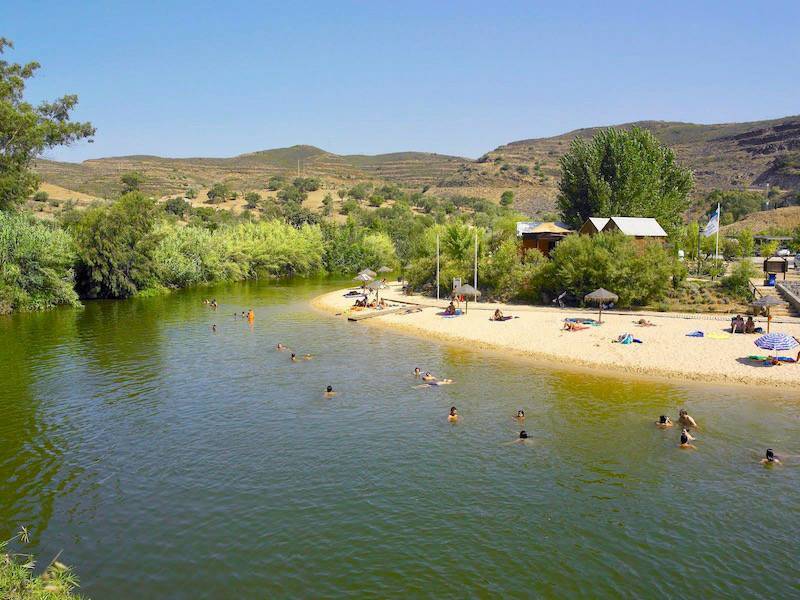 Places Praia Fluvial do Pego Fundo