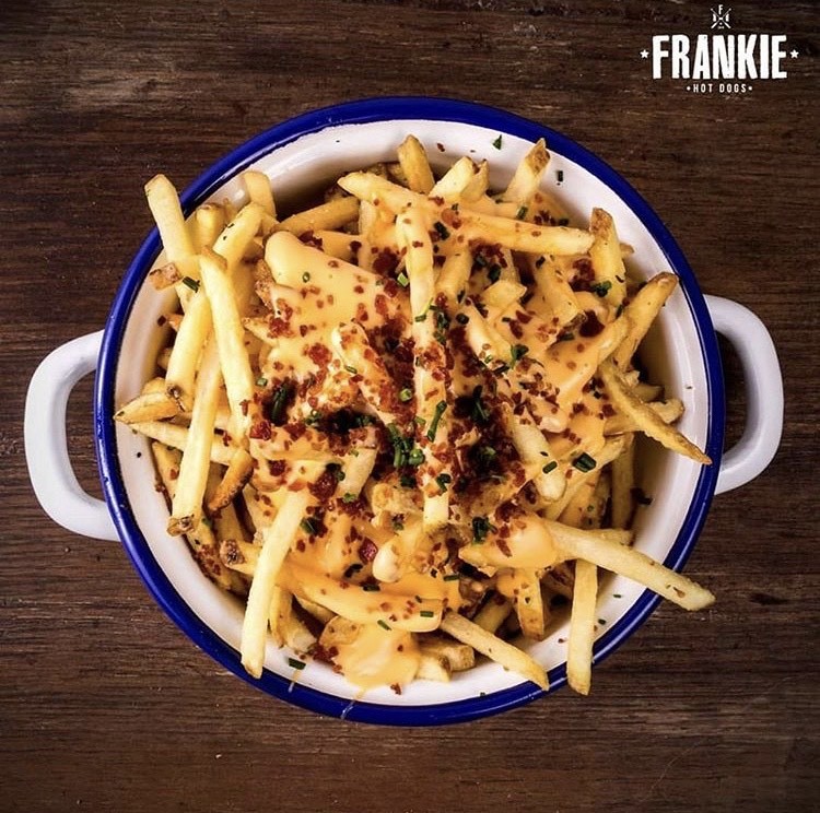 Restaurantes Frankie Hot Dogs