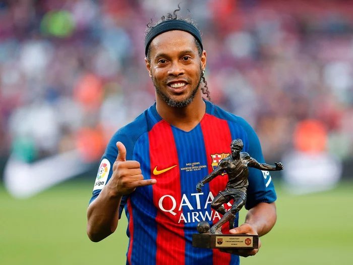 Fashion Ronaldinho Gaúcho (@10Ronaldinho) | Twitter