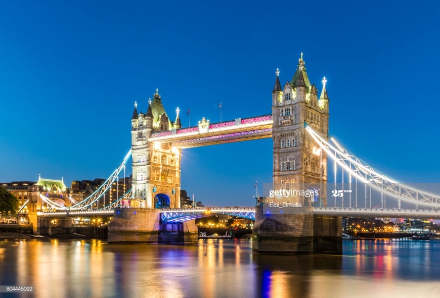 Place Tower Bridge