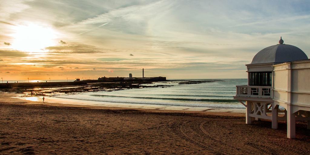 Lugar Playa La Caleta