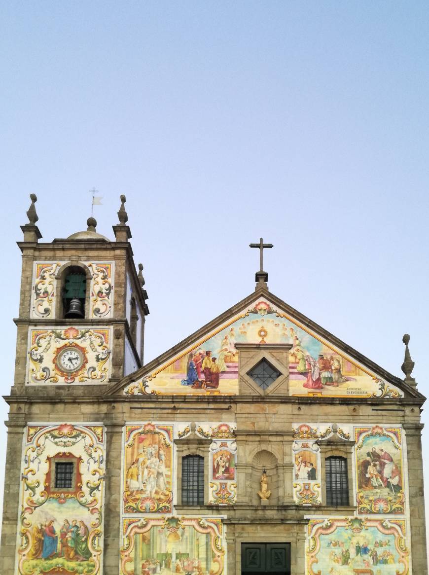 Place Igreja Matriz de Santa Maria de Válega