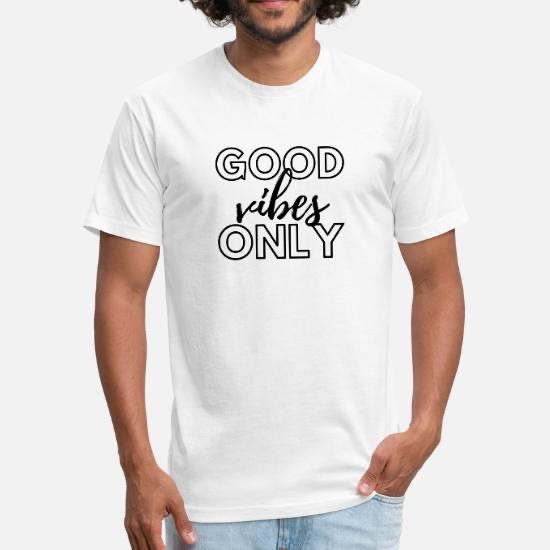 Products Tshirt Good Vibes Only