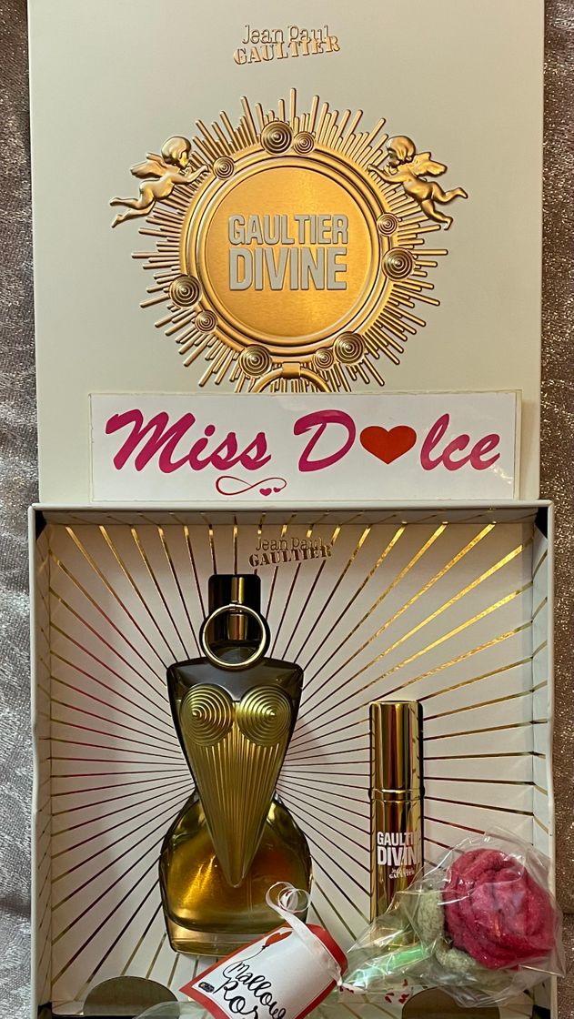 Social Divine 💖 R Miss D❤️lce