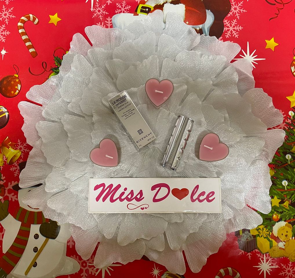 Social  💄 Le Rouge Sheer Velvet Christmas ❤️ R Miss D❤️lce