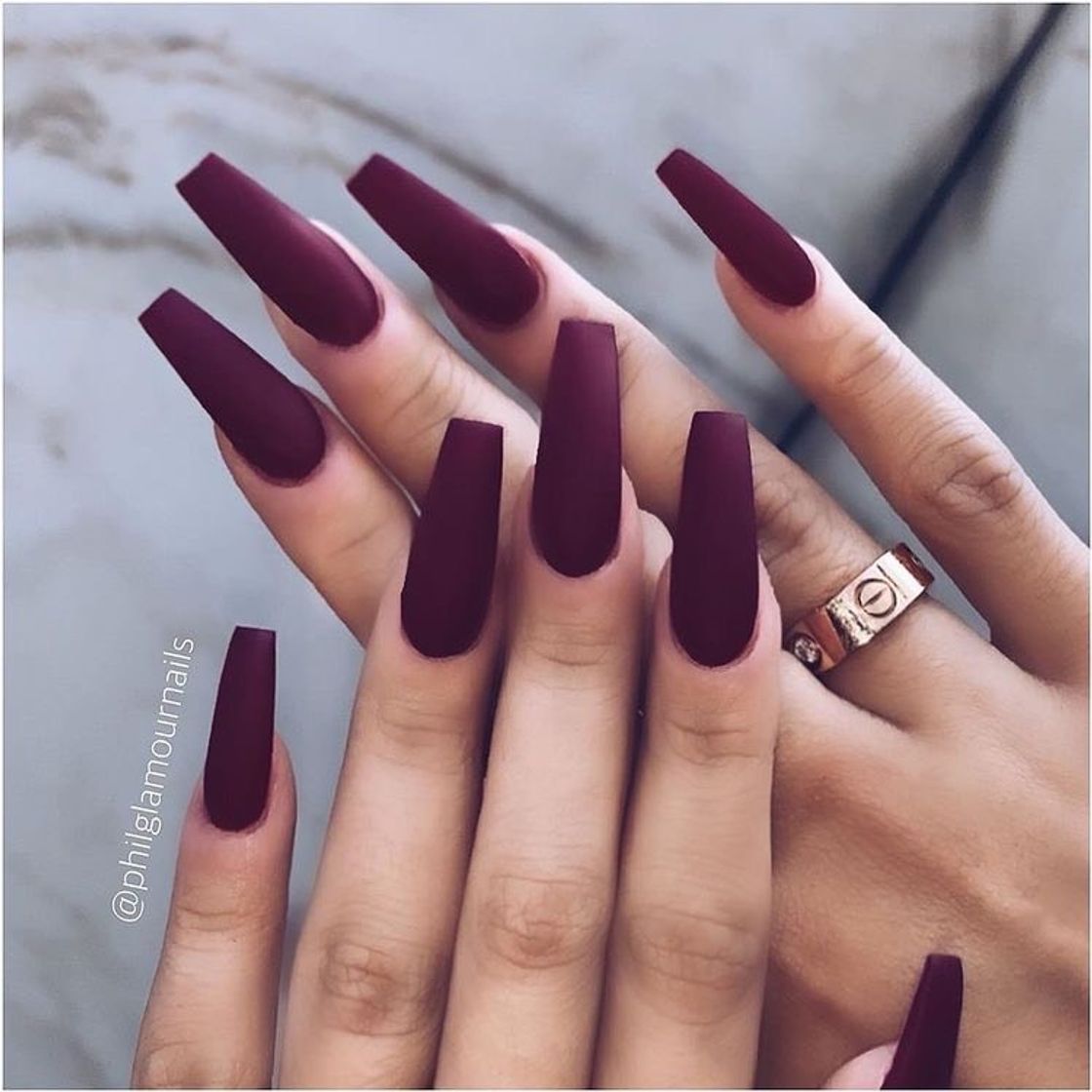 Moda Nails wine 👄