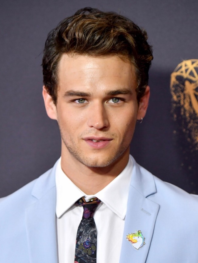 Fashion Brandon Flynn - Wikipedia