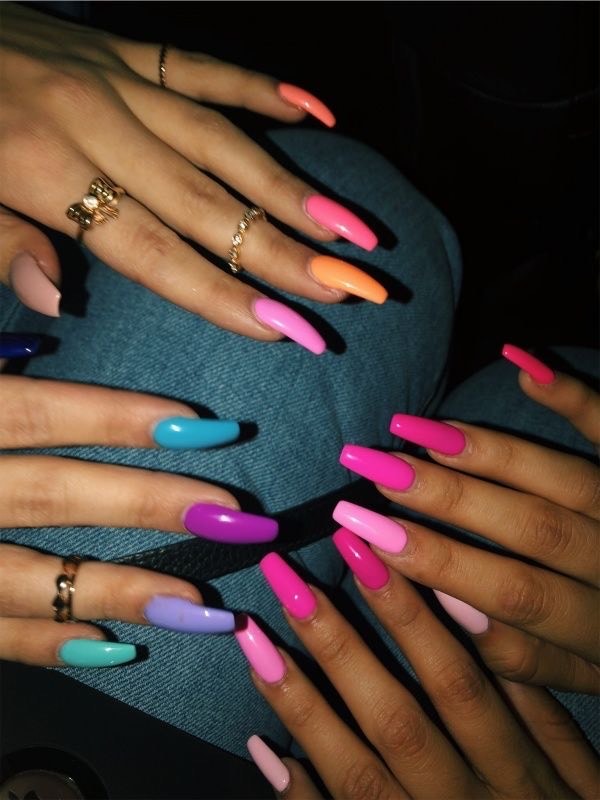 Moda Unhas coloridas