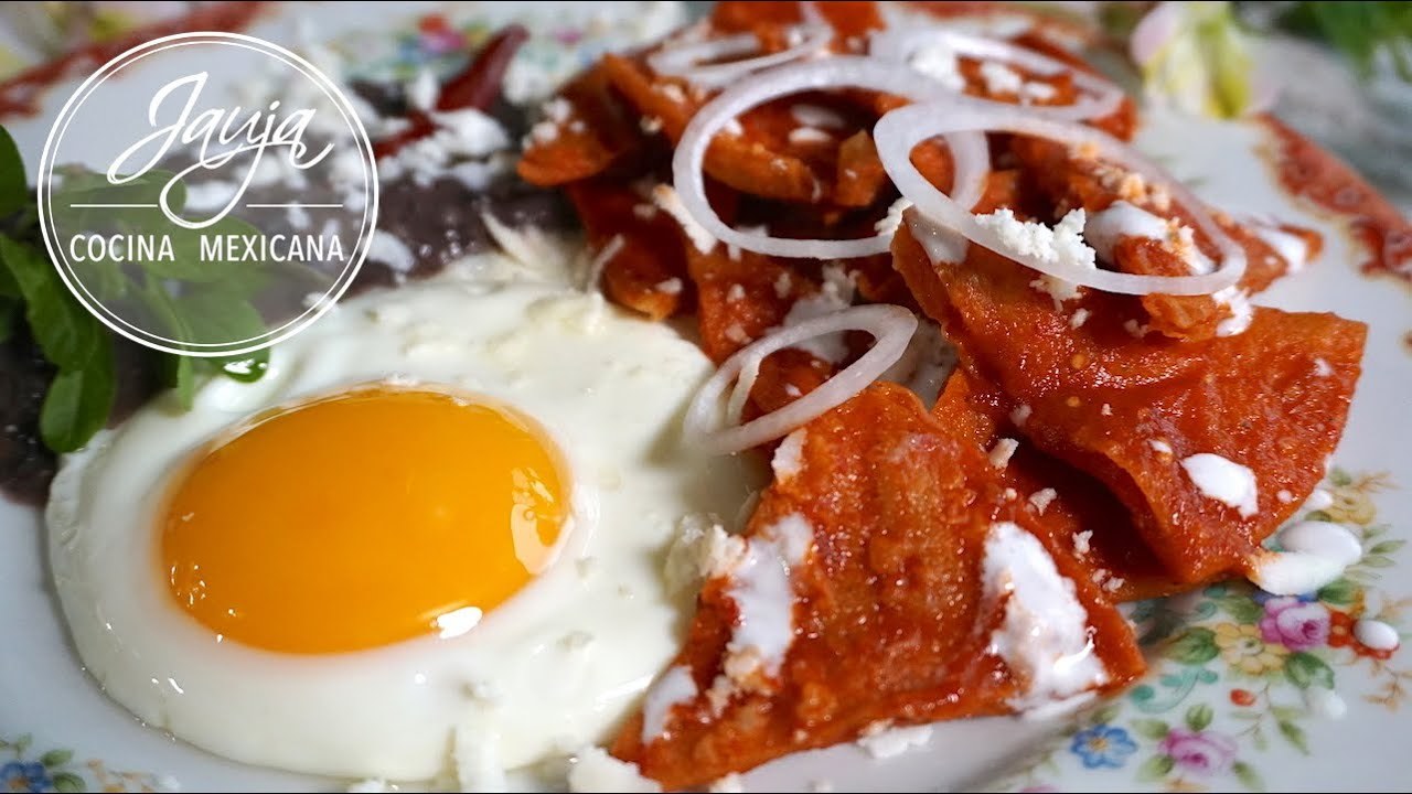 Fashion Los Más Sabrosos Chilaquiles Rojos de Rancho - YouTube