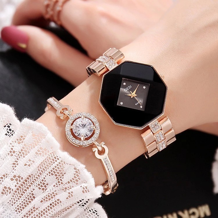 Fashion $29.90
Rhombus-shaped Frame Women's Watch 2 Pcs Set