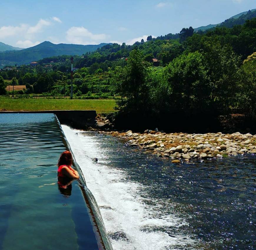 Lugar Praia Fluvial de Cerva