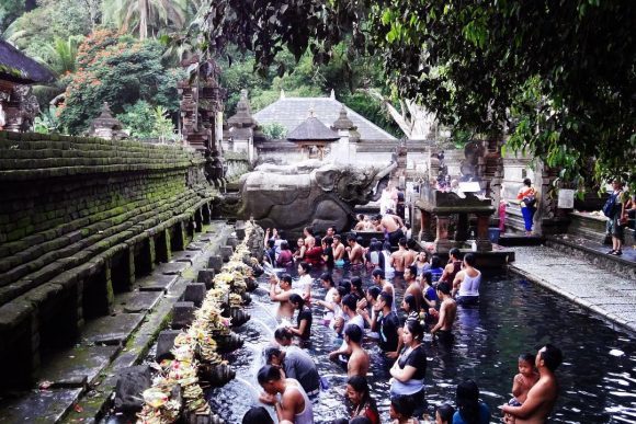 Place Pura Tirta Empul