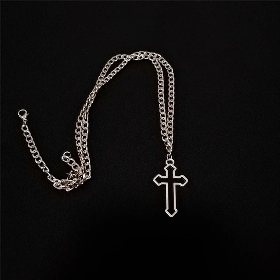 Moda cross necklace