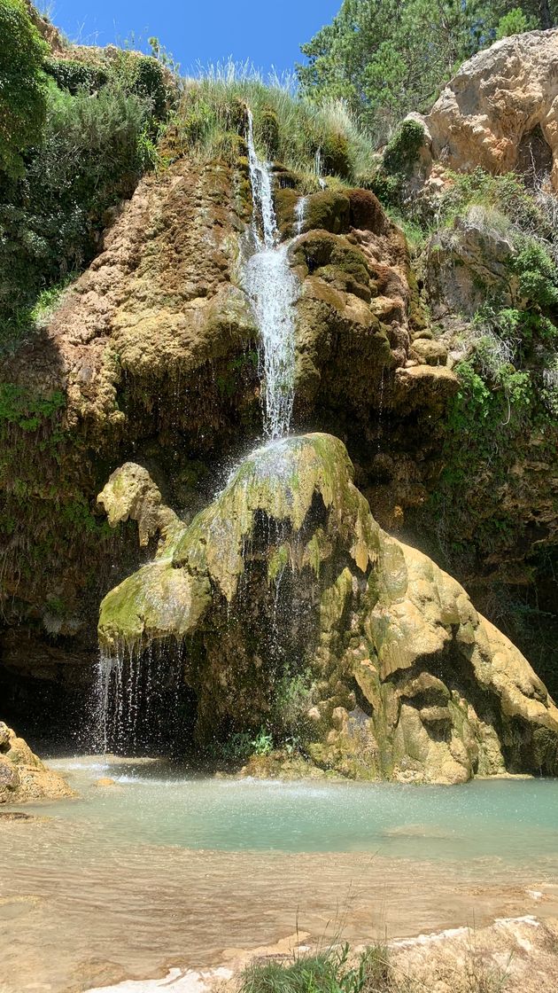 Place Fuen Narices. Cascada de la Hiedra