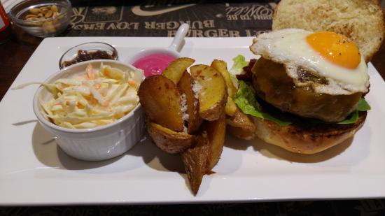 Tuning Bar & Burger